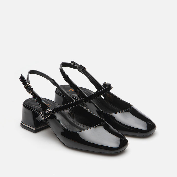 أحذية نسائية عالية