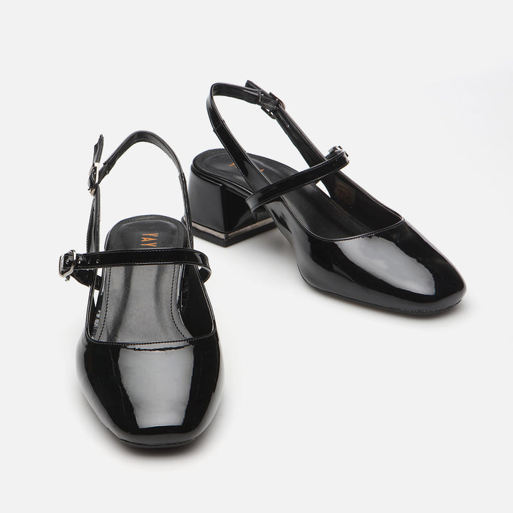 أحذية نسائية عالية