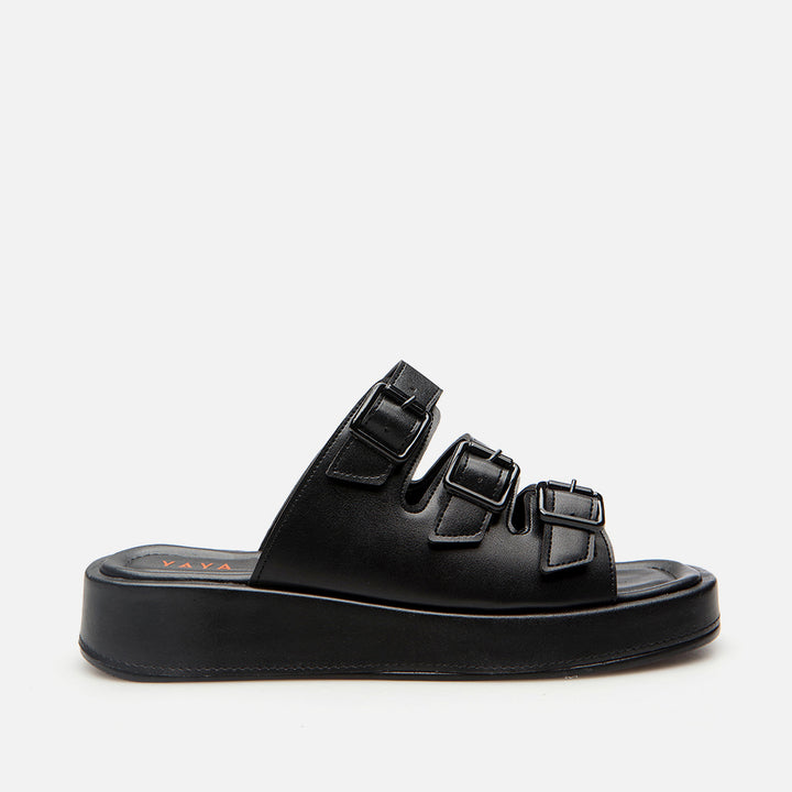 أحذية نسائية مسطحة