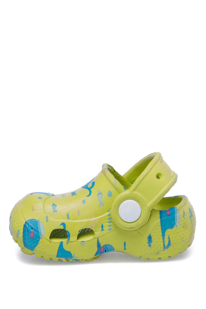 نعال صفراء للأولاد