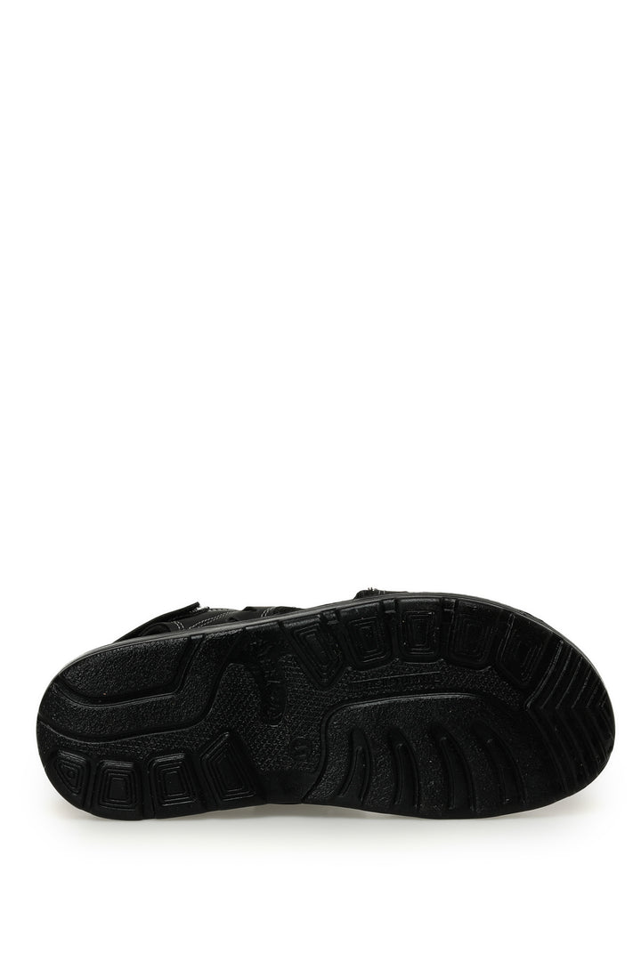 صندل رجالي باللون الأسود