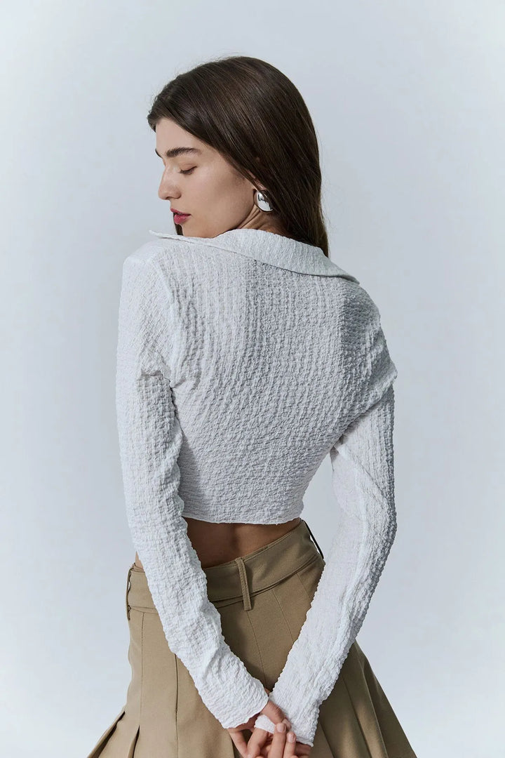 بلوزة محبوكة غير متماثلة باللون البيج