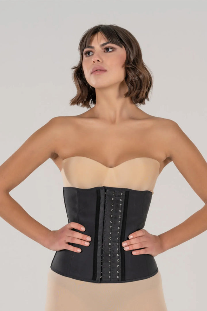 كورسيه أسود للنساء