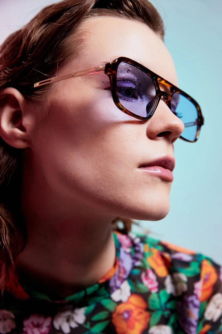 نظارة شمسية مستطيلة الشكل بنقشة جلد النمر للجنسين APSS074701