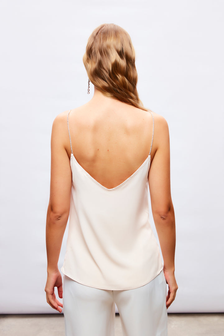 بلوزة بيج بحمالات سلسلة