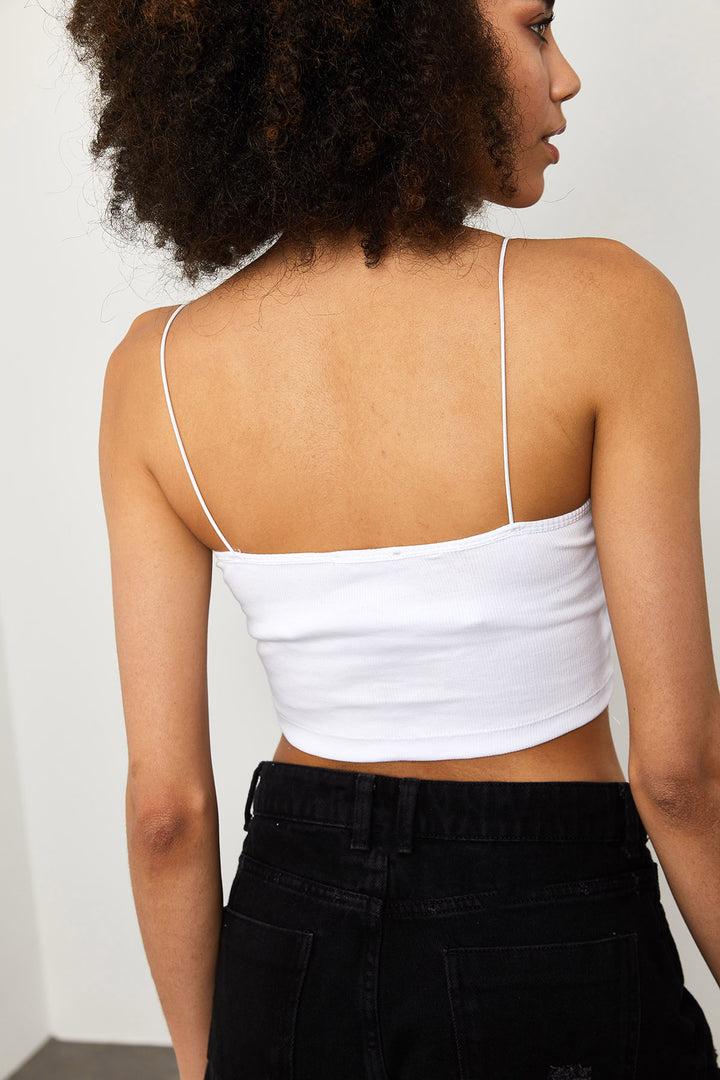 صدرية مزدوجة الأضلاع باللونين الأبيض والأسود