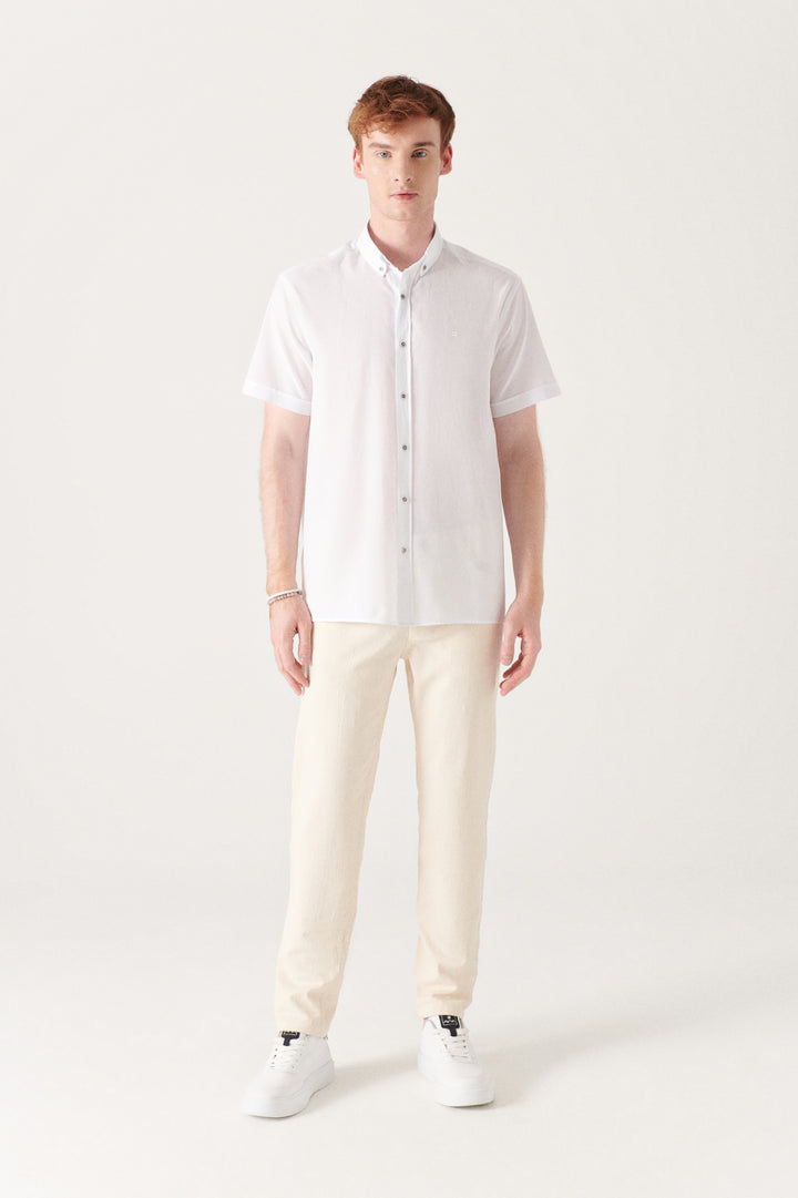 قميص رجالي أبيض