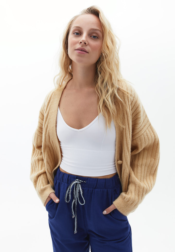 قميص نسائي محبوك