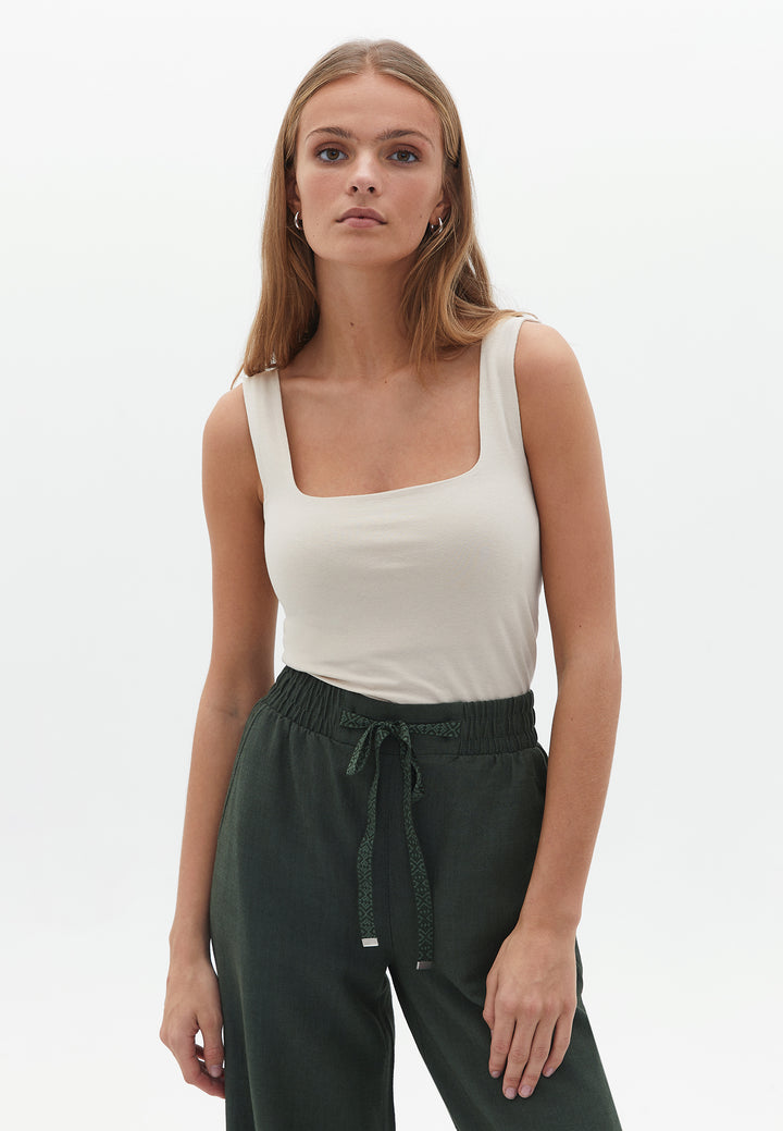 قميص نسائي محبوك