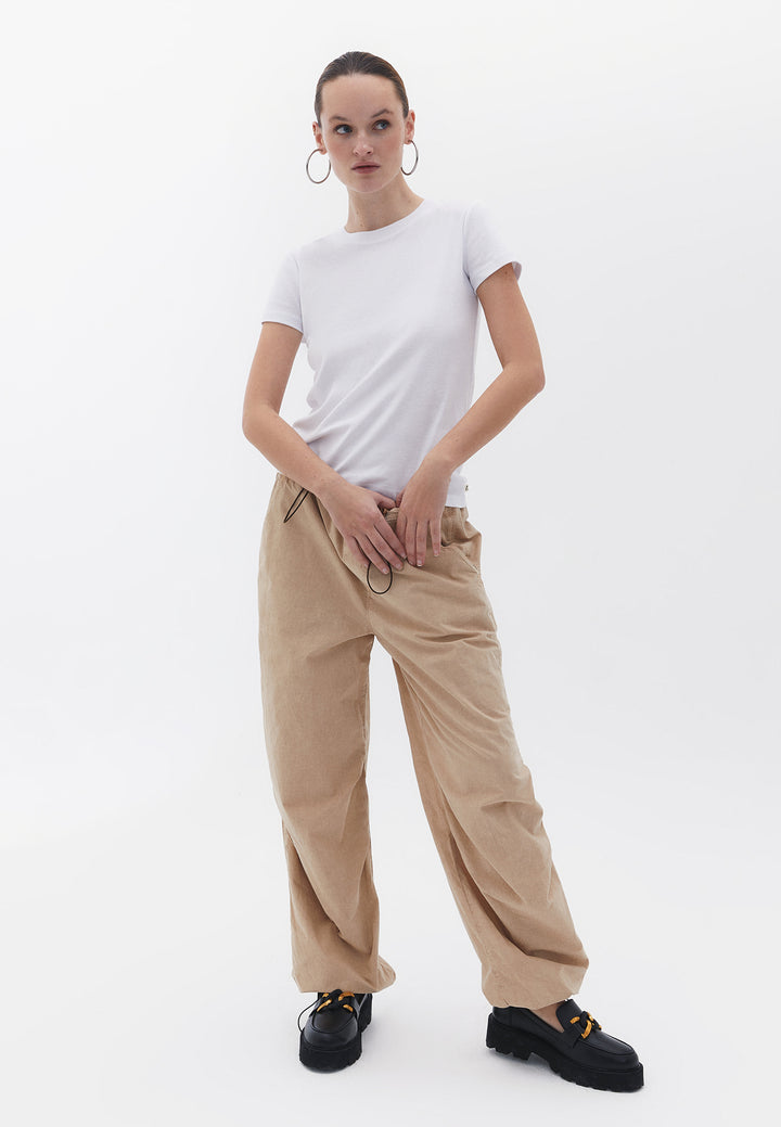 تي شيرت محبوك للسيدات