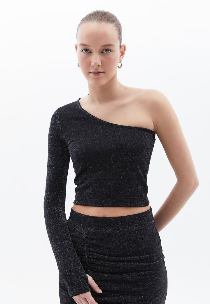 بلوزة محبوكة بأكمام واحدة للسيدات