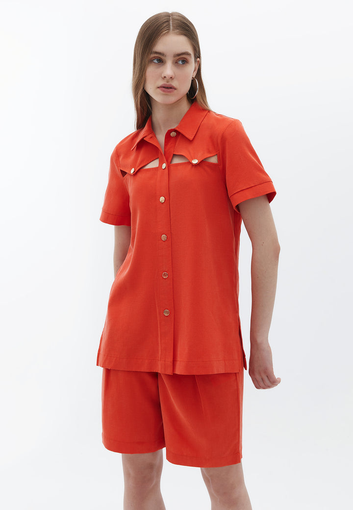 قميص نسائي منسوج بتفاصيل