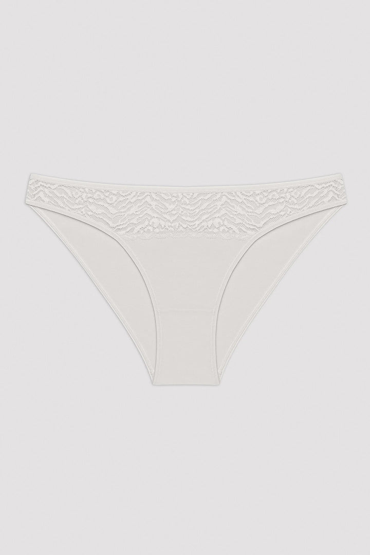 مجموعة ملابس داخلية نسائية عصرية