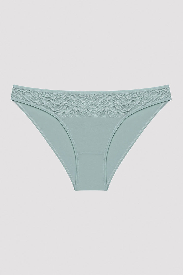 مجموعة ملابس داخلية نسائية عصرية