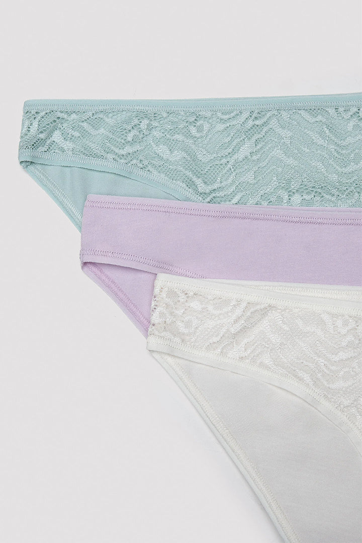 مجموعة ملابس داخلية نسائية عصرية