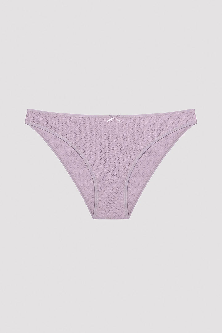 مجموعة ملابس داخلية نسائية عصرية