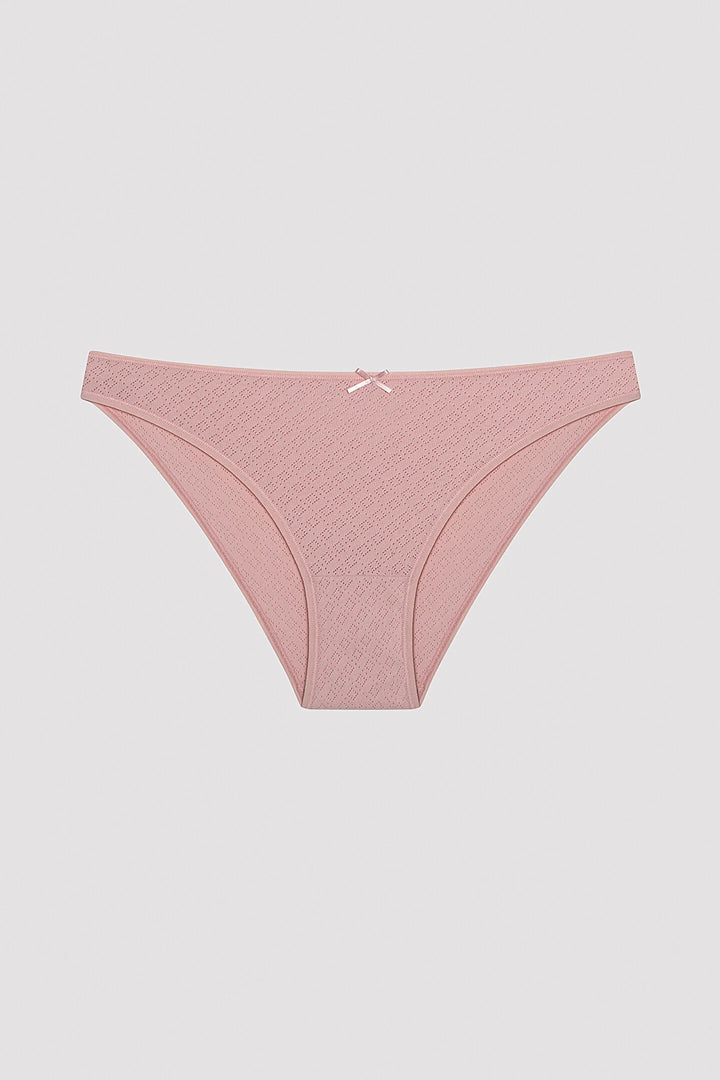 مجموعة ملابس داخلية نسائية عصرية