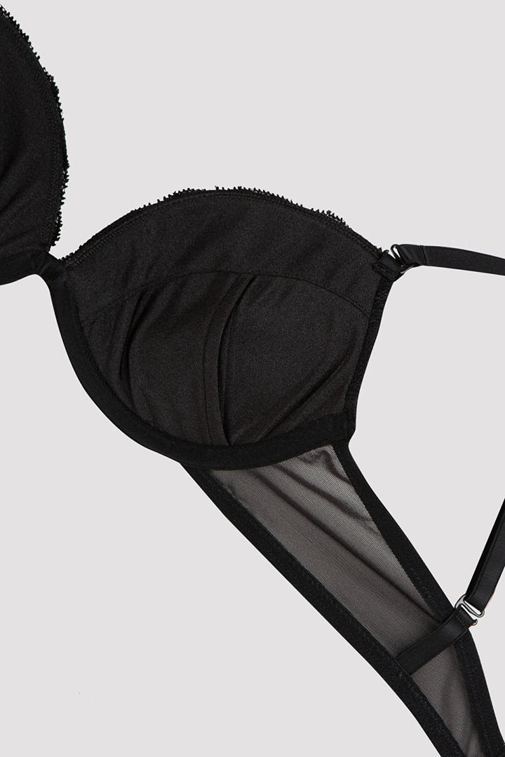 حمالة صدر نسائية أساسية مع دانتيل