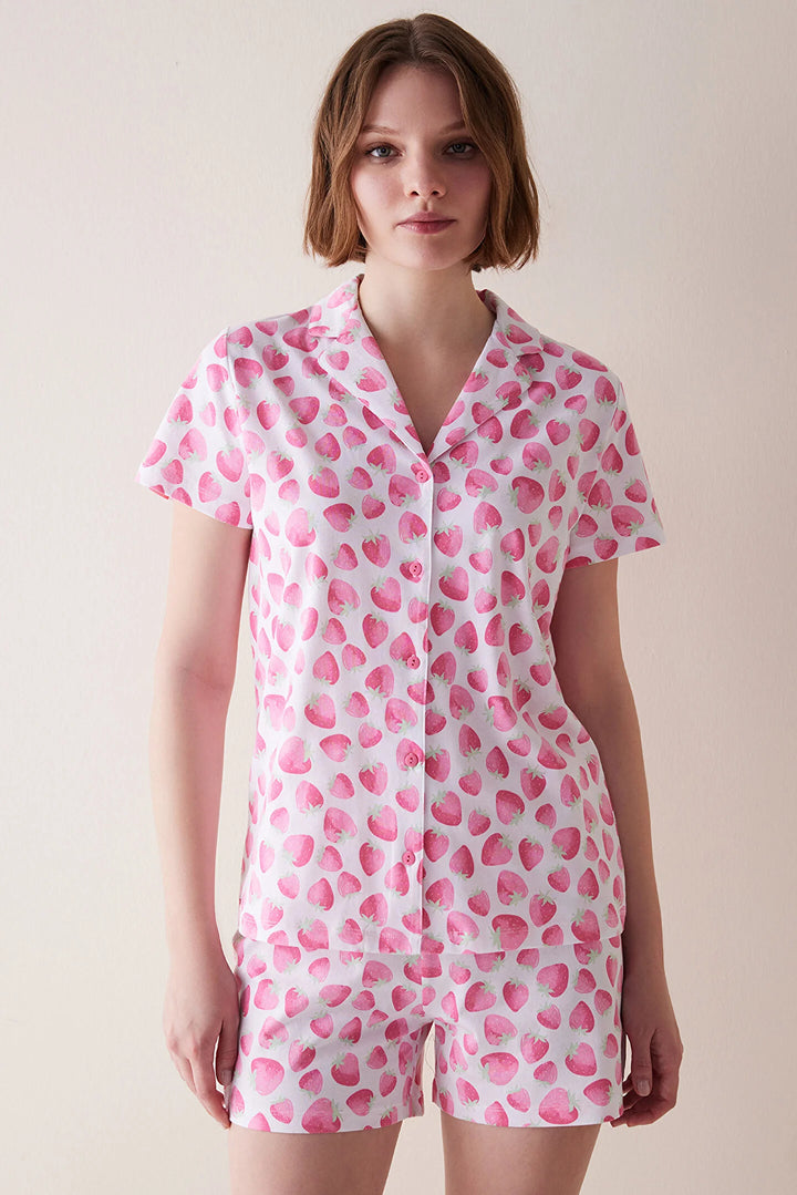 طقم بيجامات نسائية بطبعات