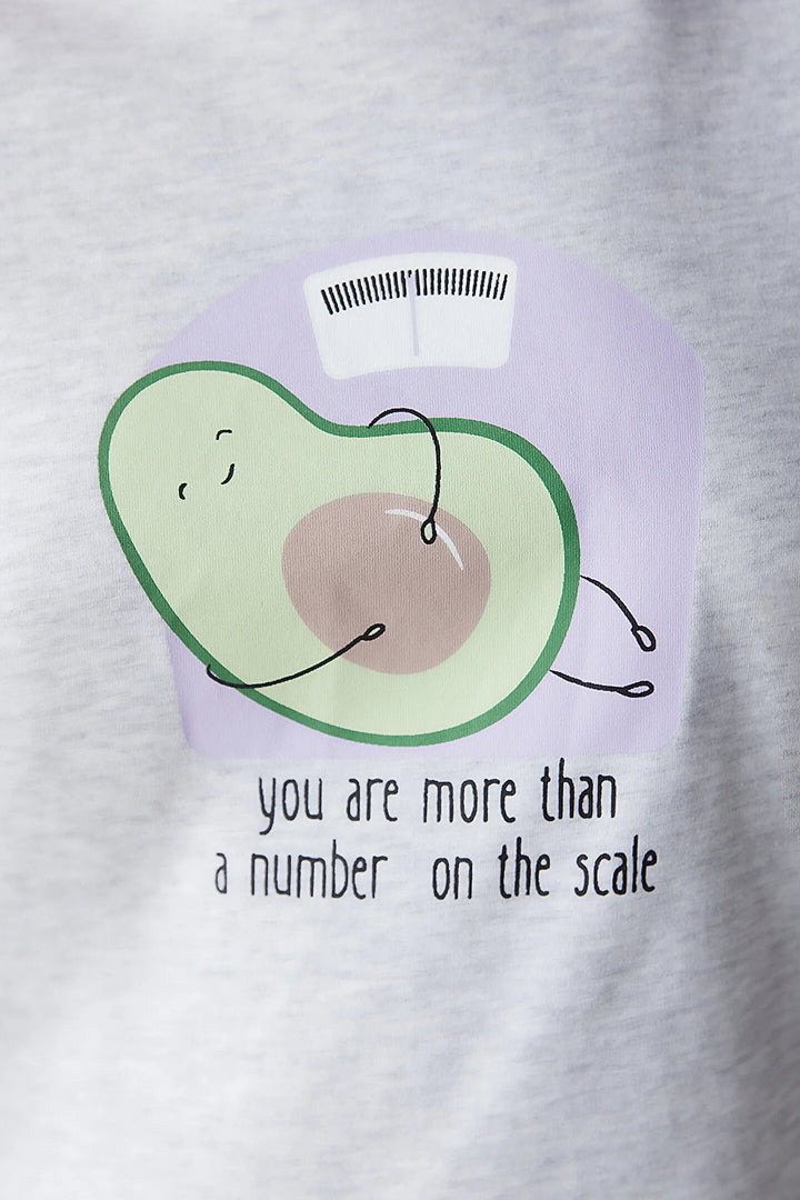 طقم بيجامات نسائي