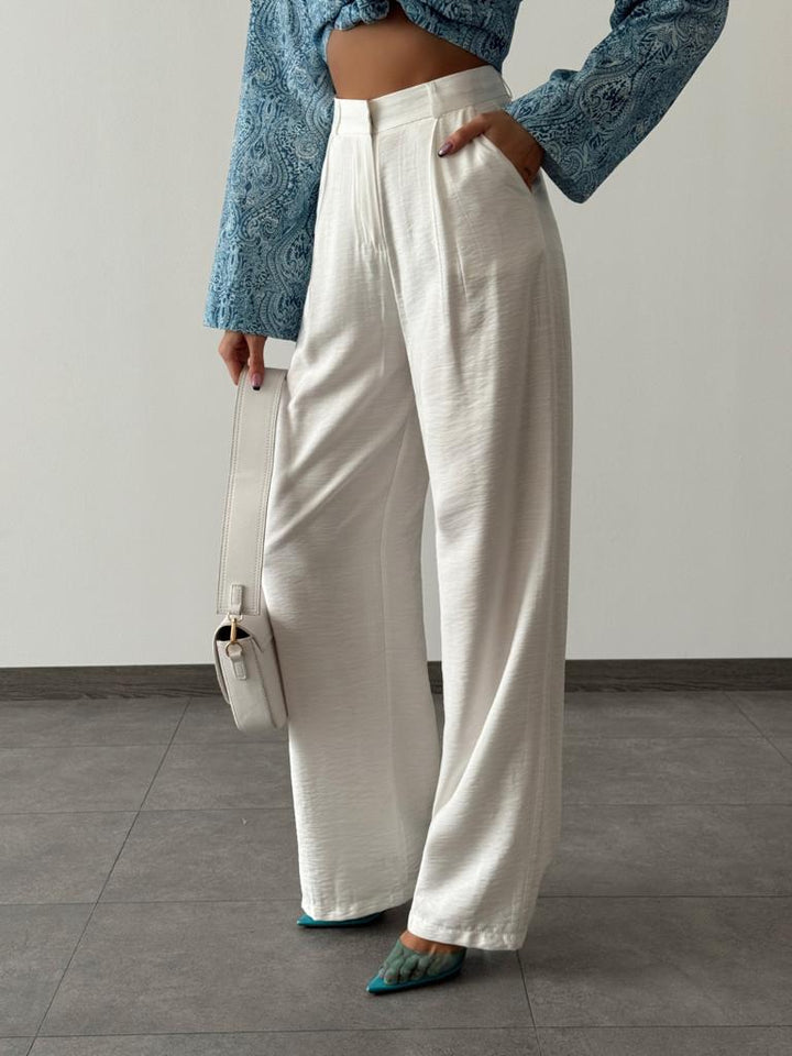 بنطلون واسع الساق باللون البيج