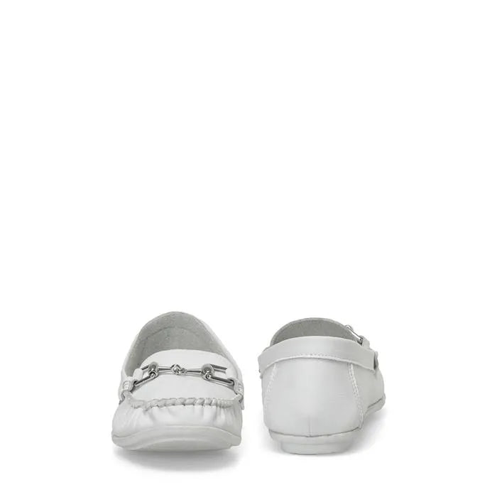 حذاء نسائي أبيض