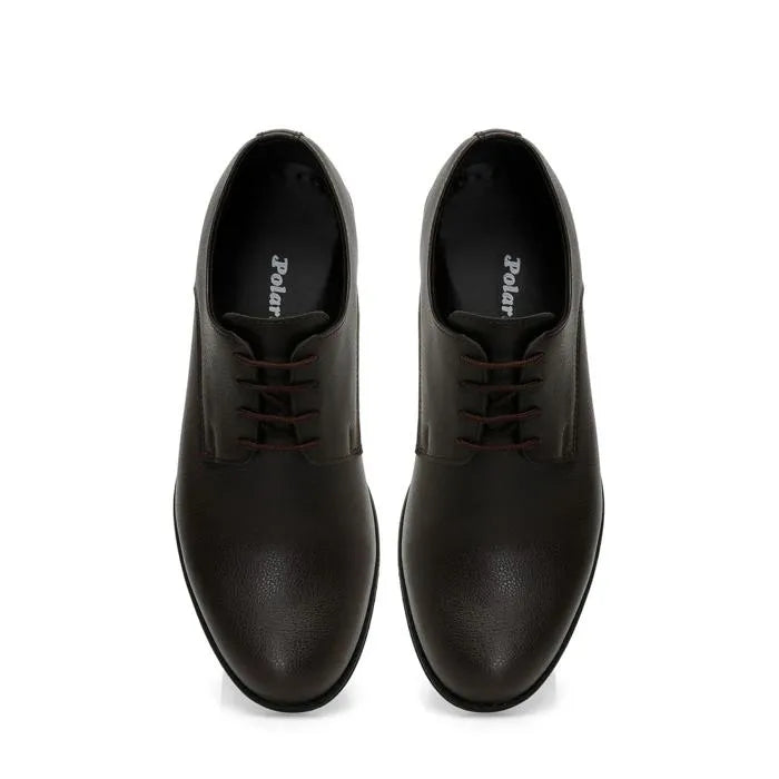 حذاء بني للرجال