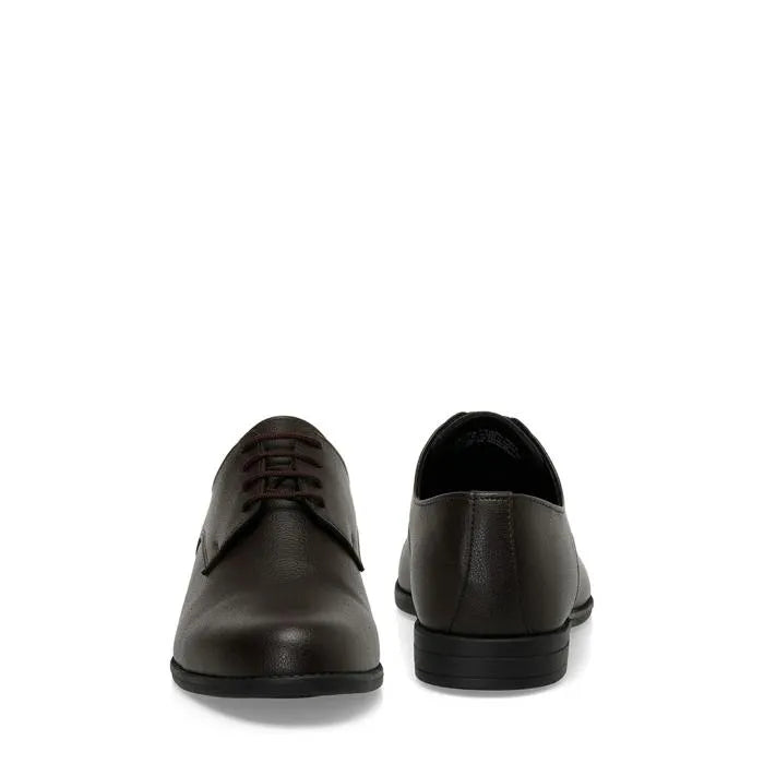 حذاء بني للرجال