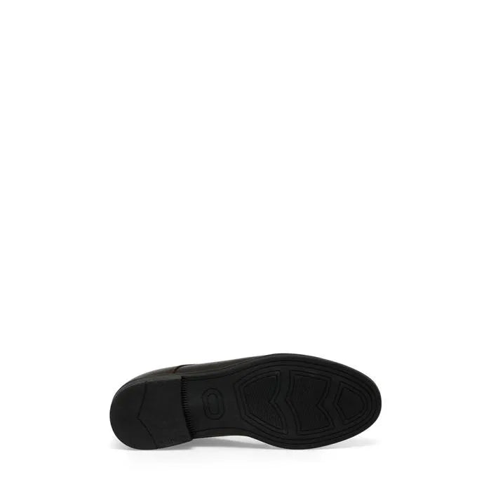 حذاء بني للرجال