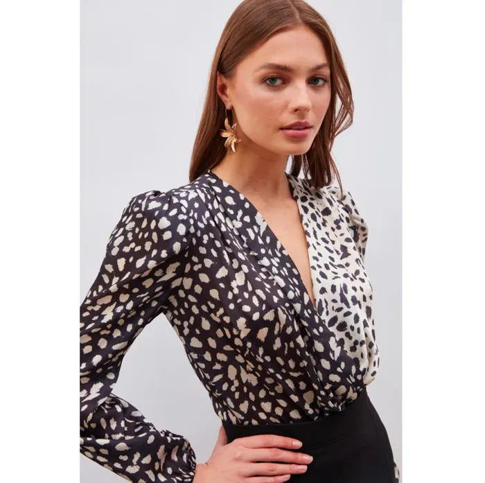 SATEEN Blouse Double Boutonnage à Motifs Contrastés - Noir et Couleur de la Pierre