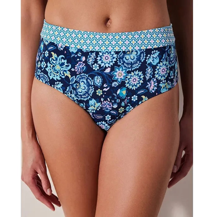 PENTI low-waist bikini briefs featuring a vibrant floral print and comfortable fit, made from 80% polyamide and 20% elastane.