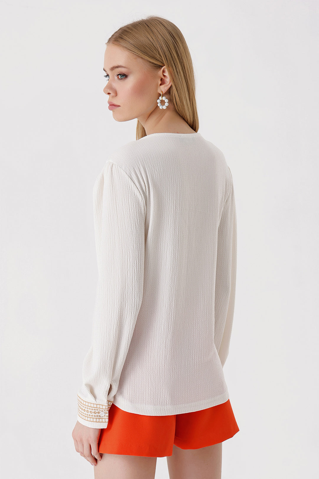 Bigdart 0466 Blouse Tricotée à Col en V Brodée - Blanc