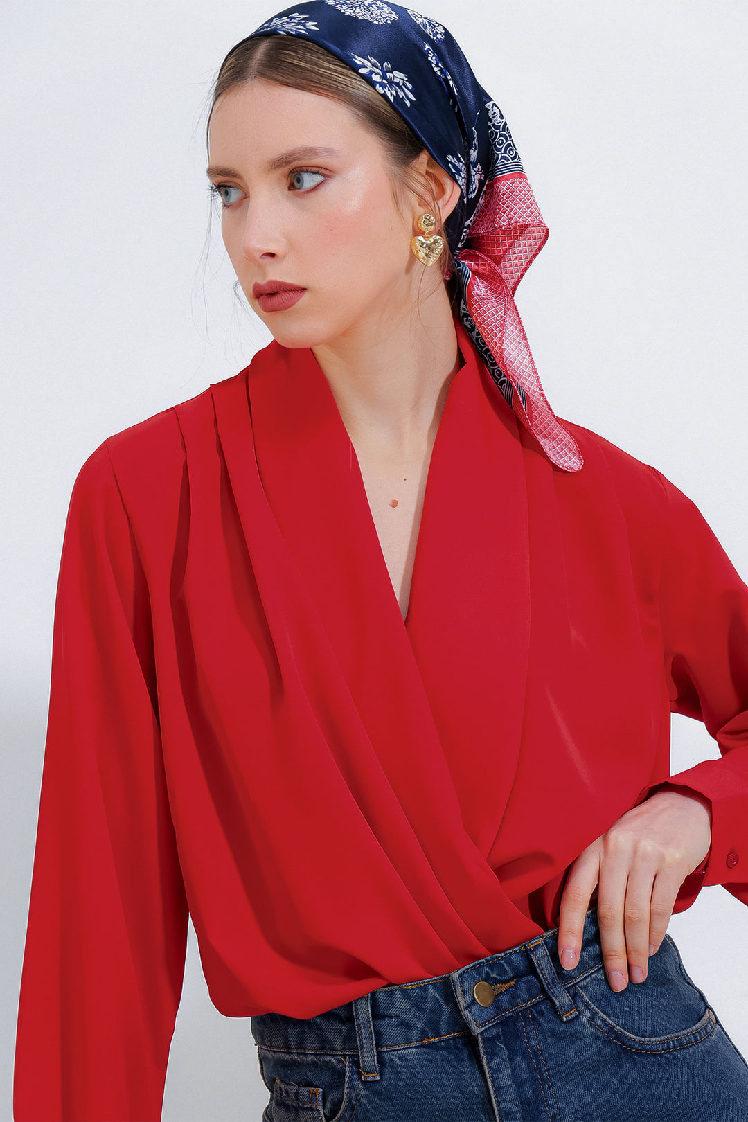 Bigdart Blouse en satin drapée à col croisé rouge pour femme 0492 - Rouge