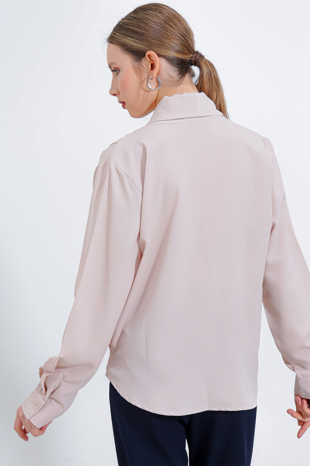 Bigdart Blouse Satinée à Col Croisé Femme Crème 0492 - Crème
