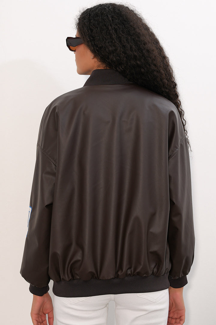 Bigdart Veste bomber en simili cuir imprimée 0698 - Marron