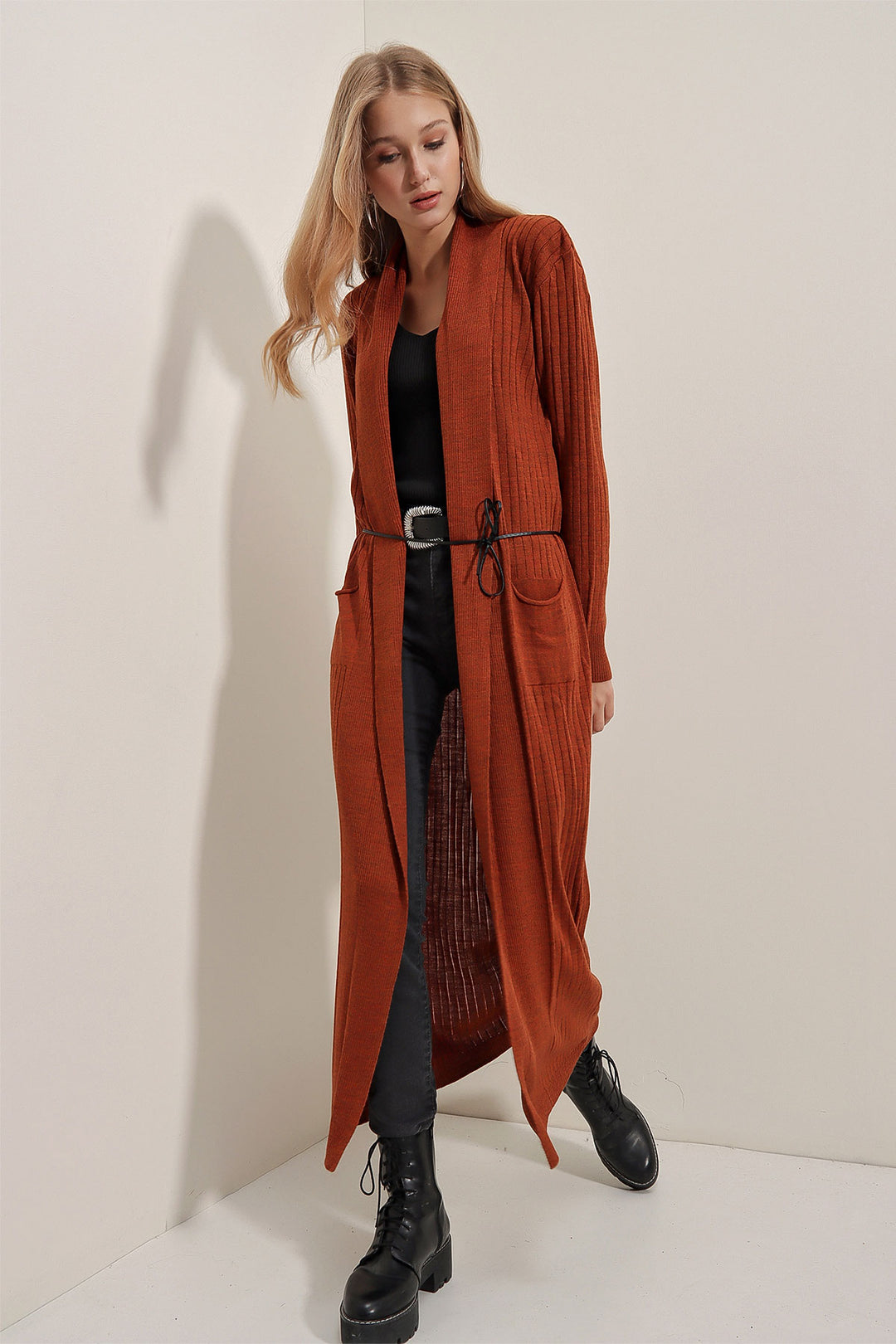 Bigdart Gilet en tricot long 15690 - Brique