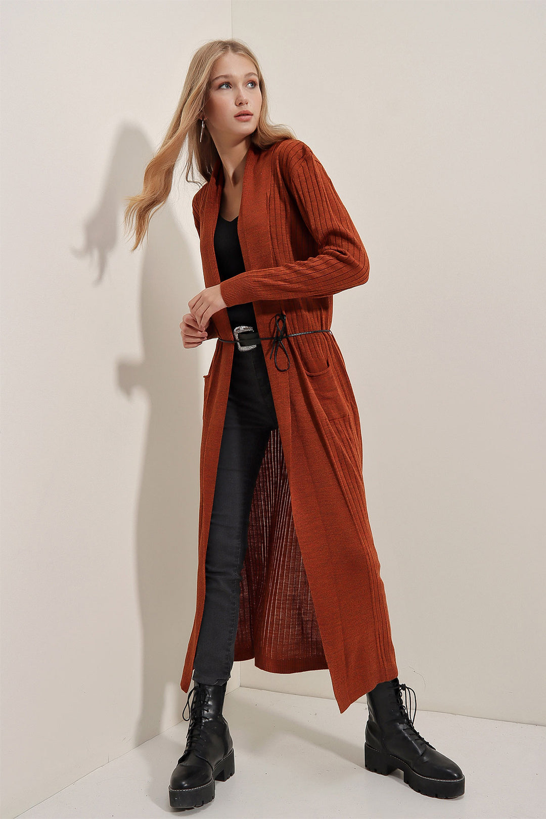 Bigdart Gilet en tricot long 15690 - Brique