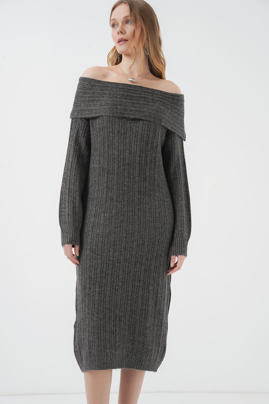 Bigdart 15920 Robe tricot oversize à col Madonna - Anthracite