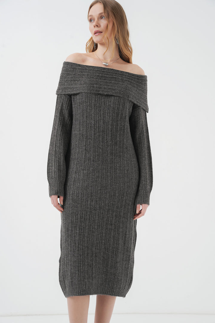 Bigdart 15920 Robe tricot oversize à col Madonna - Anthracite