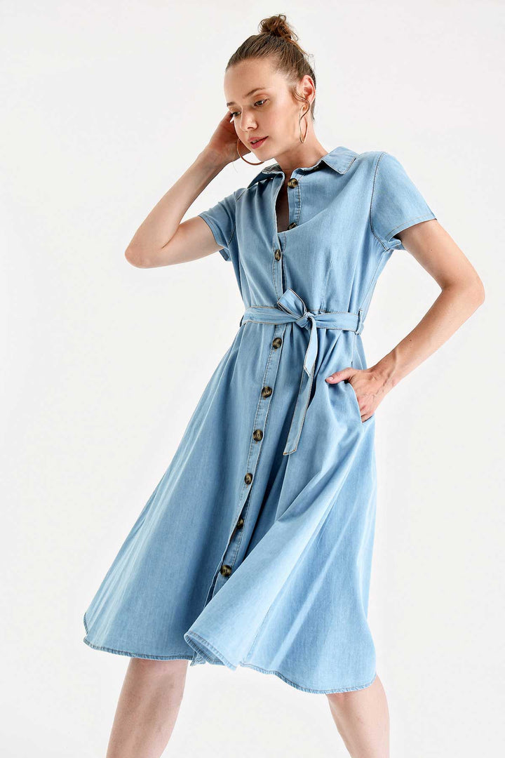 Bigdart 1677 Robe en jean à boutons sur le devant avec ceinture - Bleu
