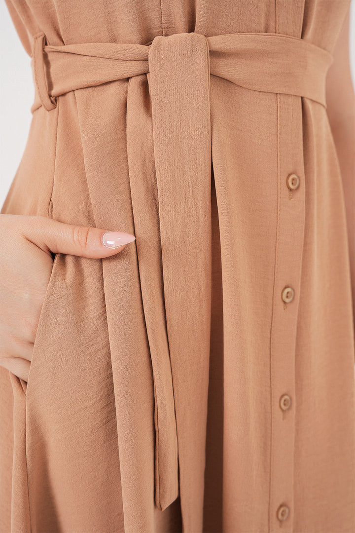 Bigdart Robe à ceinture avec boutons sur toute la longueur 1677 - Biscuit