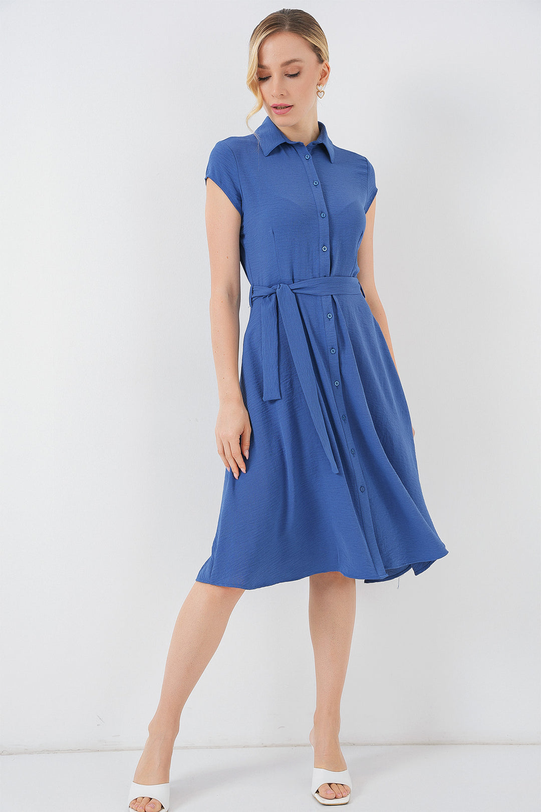 Bigdart Robe à ceinture avec boutons sur toute la longueur 1677 - Indigo