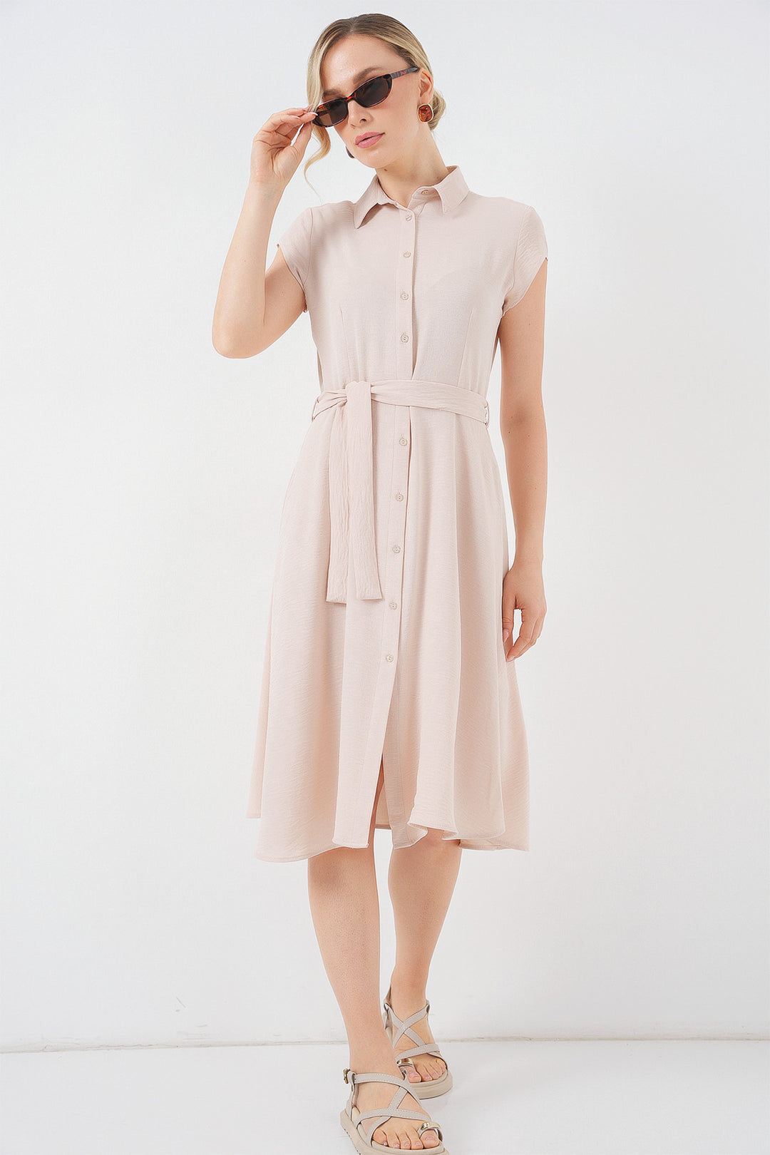 Bigdart Robe à ceinture avec boutons sur toute la longueur 1677 - Crème