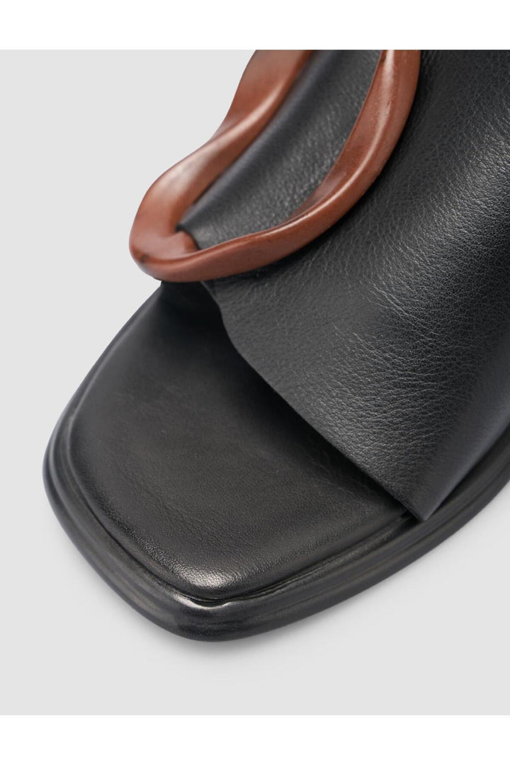 Cabani Shoes Sandales pour femmes noires avec détail de boucle en cuir véritable 100% - Multicolore