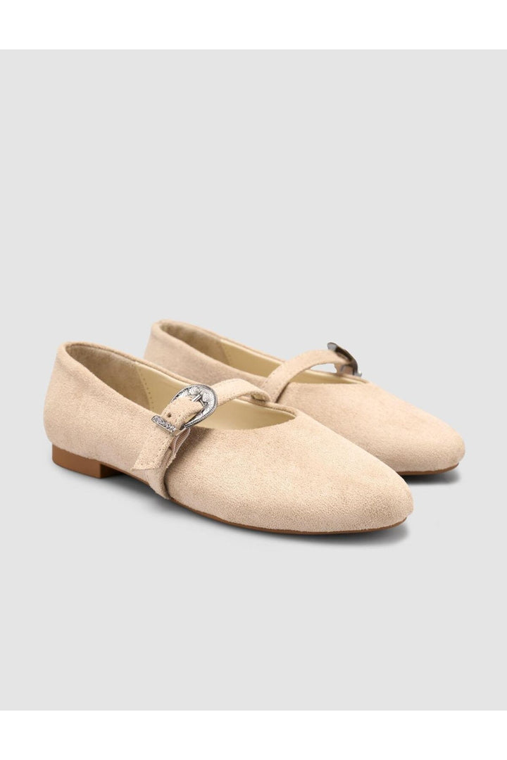 Cabani Shoes Ballerines femmes beige avec détail de boucle en suède Saros - Beige