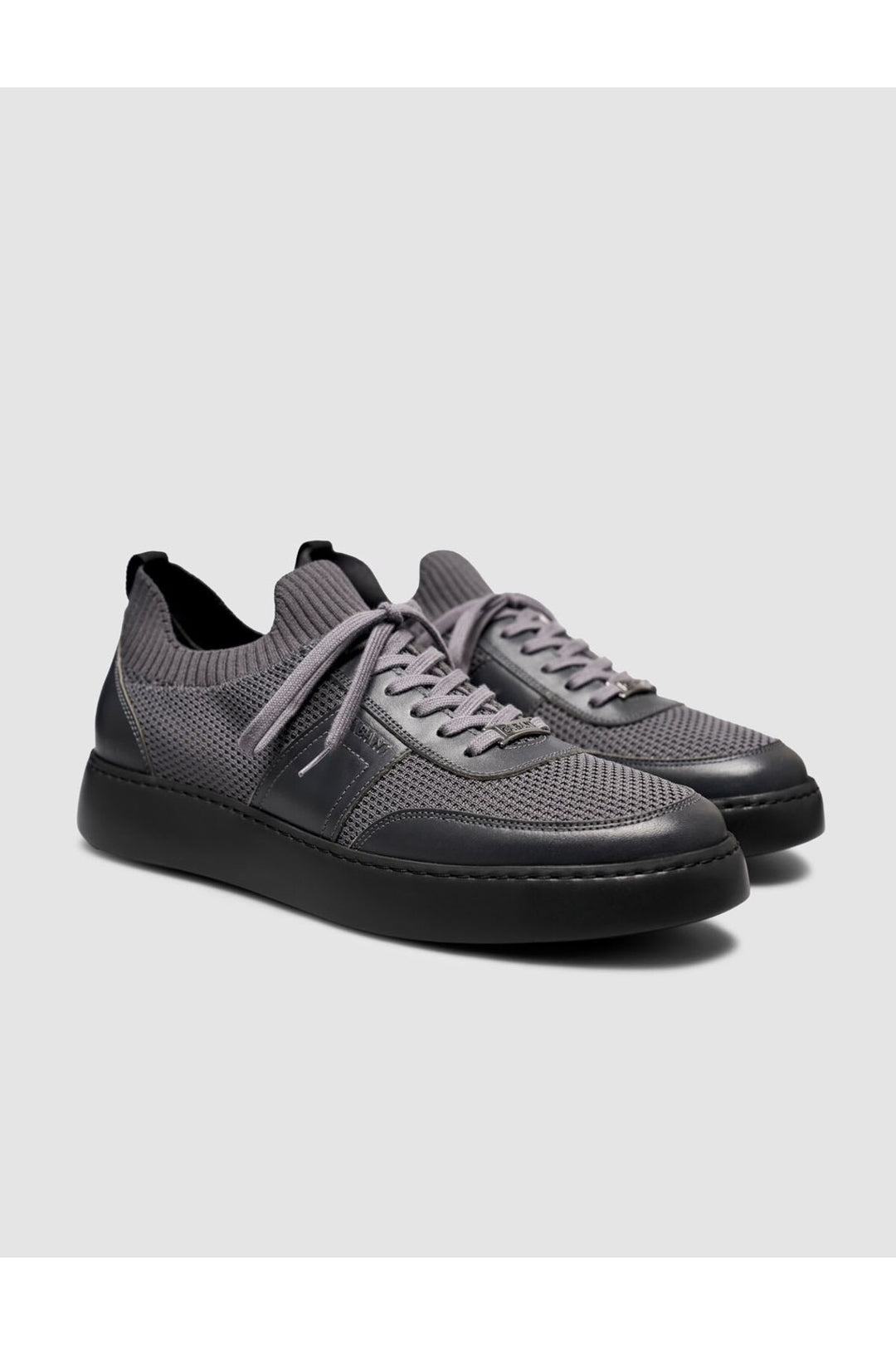Cabani Shoes Chaussures de sport grises pour hommes avec détails en tricot. - Gris