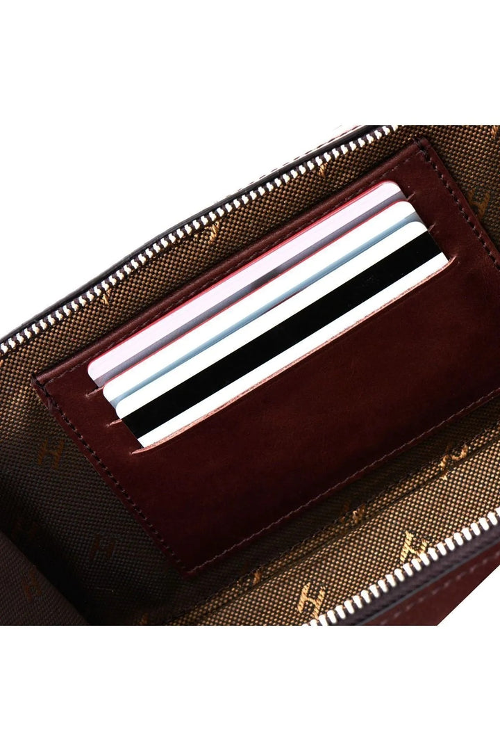 helmbrook Sac à main en cuir véritable Bracelet Poche avant RFID Protégé Café Carlye