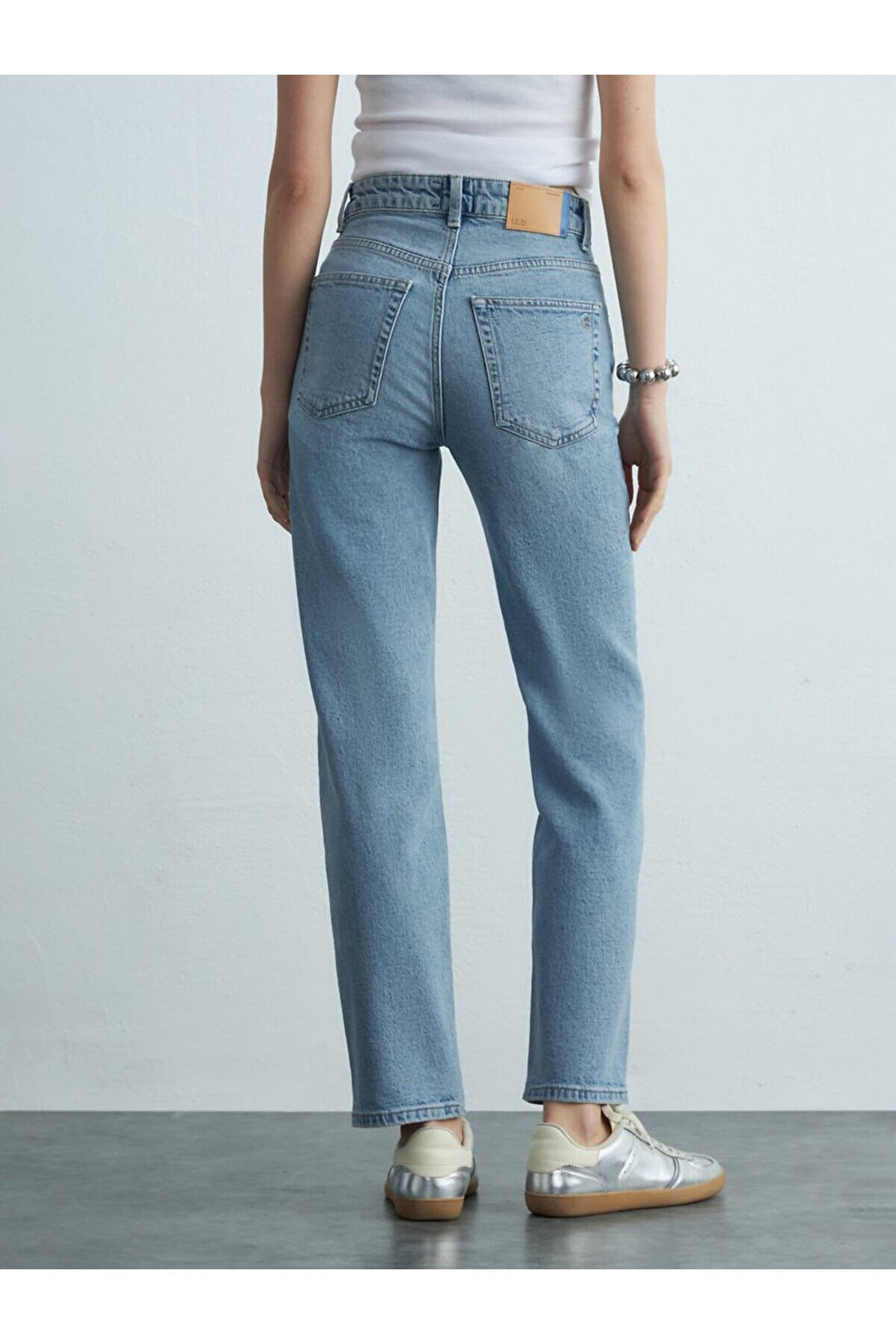 LTB Pantalon en jean coupe confortable avec jambes droites New Wanda