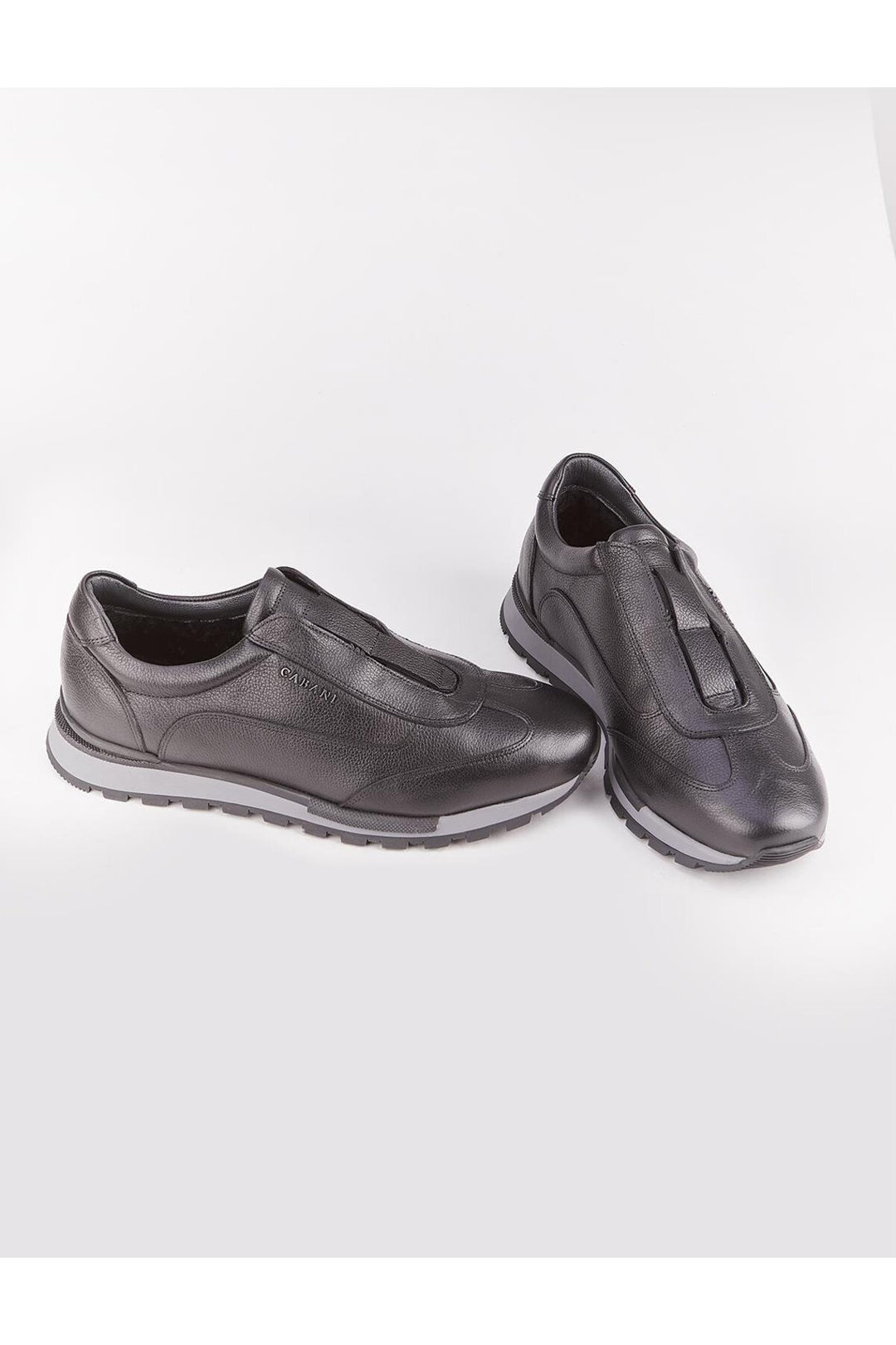 Cabani Shoes Chaussures de sport pour hommes en cuir véritable noir avec fourrure, sans lacets. - Noir