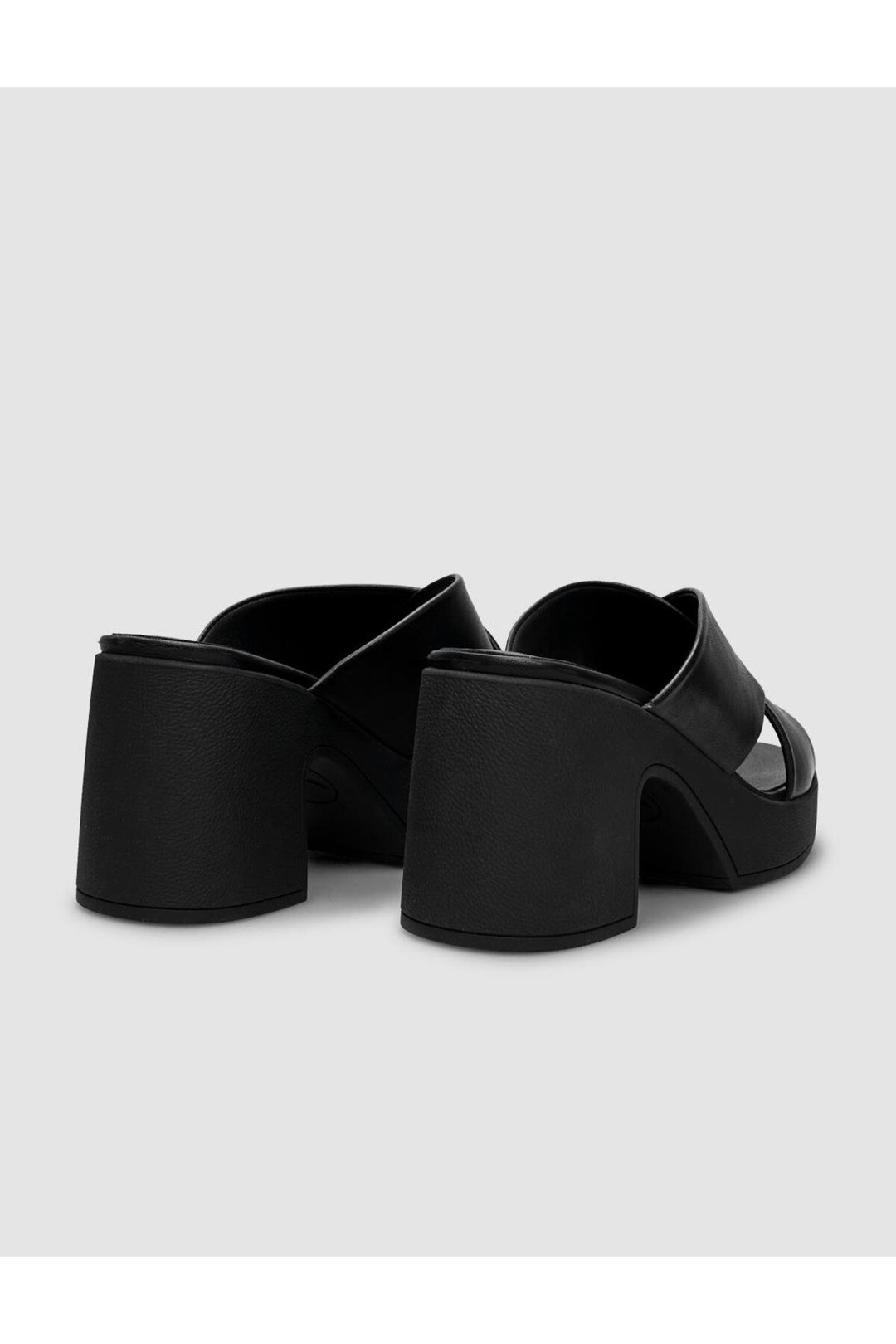 Cabani Shoes %100 Cuir véritable Sandales à talons noires pour femmes - Multicolore